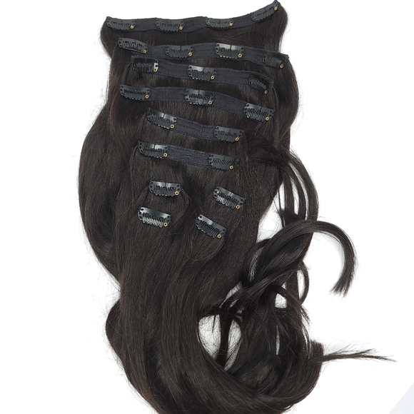 Luxy Hair 20" Classic Off Black Volume Bundle Clip-Ins Pre-Owned - Picture 2 of 5
